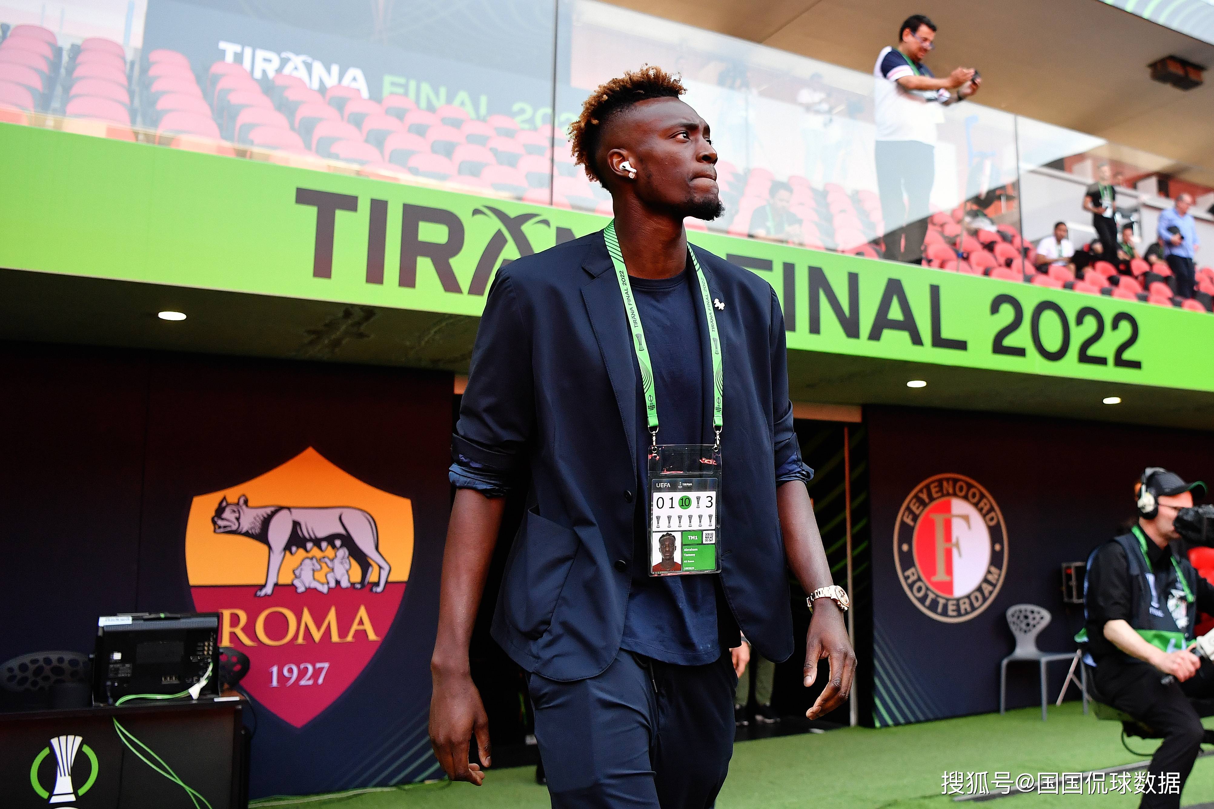 爱游戏ayx平台-从加时末段罗马复出首秀到费耶诺德今夜队长鼓劲，苏炳添惨败给无名小将